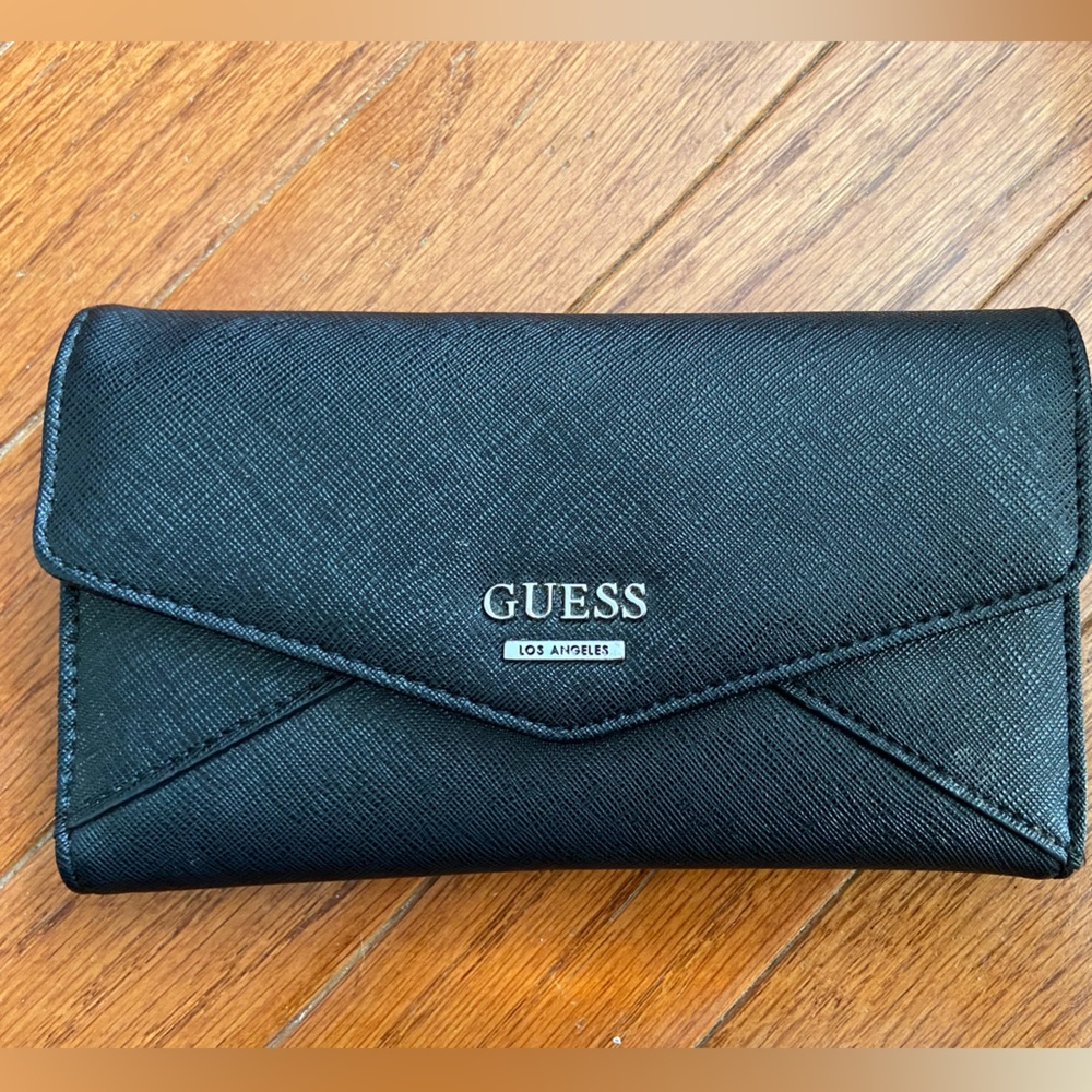 Guess Black Faux Leather Textured Envelope Continental Long Wallet Logo
